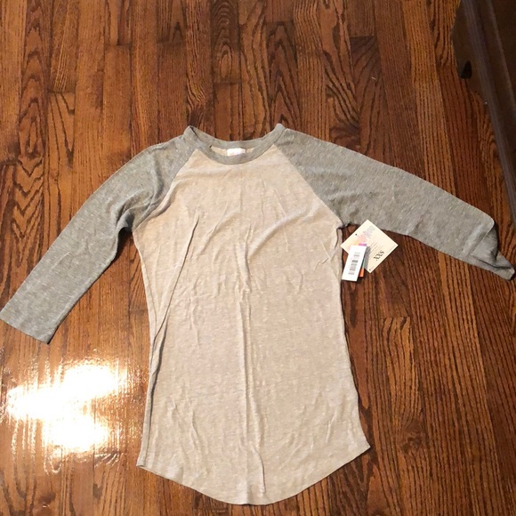 LuLaRoe Tops - Gray Lularoe Randy XXS